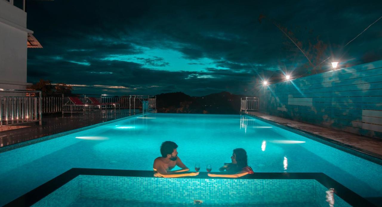 เดอะ เลควิว มุนนาร์ รีสอร์ต Hotel ภายนอก รูปภาพ